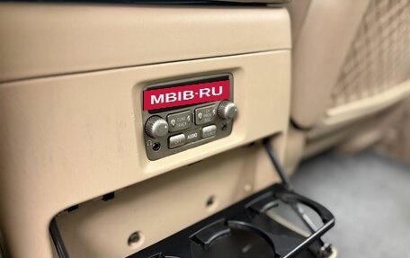 Toyota Land Cruiser 100 рестайлинг 2, 2003 год, 3 999 900 рублей, 16 фотография