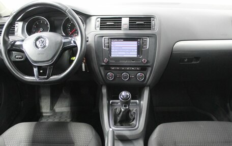 Volkswagen Jetta VI, 2015 год, 780 000 рублей, 20 фотография