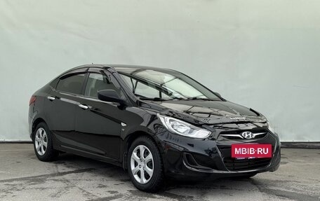 Hyundai Solaris II рестайлинг, 2013 год, 760 000 рублей, 2 фотография