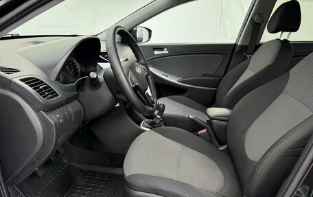 Hyundai Solaris II рестайлинг, 2013 год, 760 000 рублей, 10 фотография