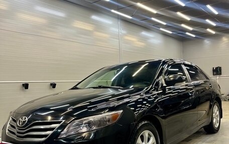 Toyota Camry, 2011 год, 1 520 000 рублей, 2 фотография