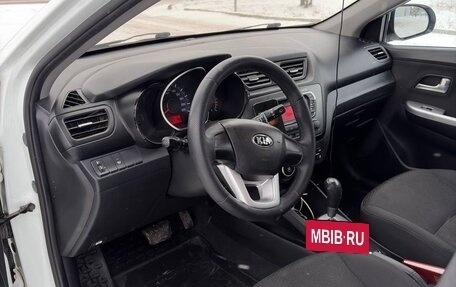 KIA Rio III рестайлинг, 2013 год, 780 000 рублей, 6 фотография