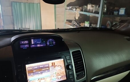 Toyota Land Cruiser Prado 120 рестайлинг, 2009 год, 2 000 000 рублей, 3 фотография