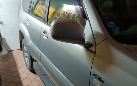 Toyota Land Cruiser Prado 120 рестайлинг, 2009 год, 2 000 000 рублей, 7 фотография