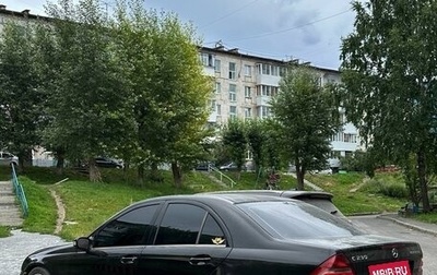 Mercedes-Benz C-Класс, 2004 год, 450 000 рублей, 1 фотография