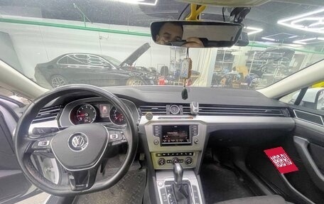 Volkswagen Passat B8 рестайлинг, 2016 год, 2 000 000 рублей, 7 фотография