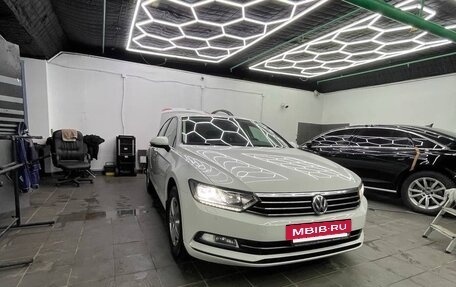 Volkswagen Passat B8 рестайлинг, 2016 год, 2 000 000 рублей, 16 фотография