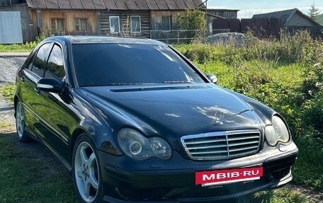 Mercedes-Benz C-Класс, 2004 год, 450 000 рублей, 6 фотография