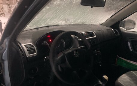 Skoda Fabia II, 2010 год, 270 000 рублей, 6 фотография