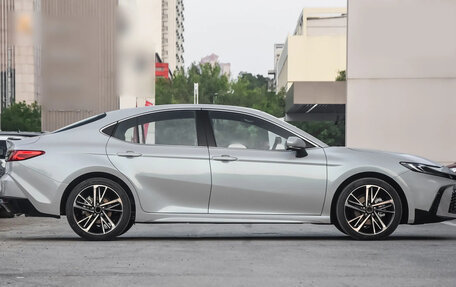 Toyota Camry, 2025 год, 4 300 000 рублей, 6 фотография