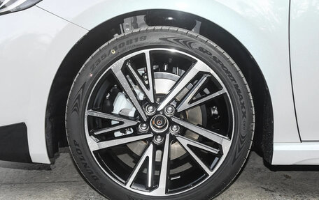 Toyota Camry, 2025 год, 4 300 000 рублей, 12 фотография