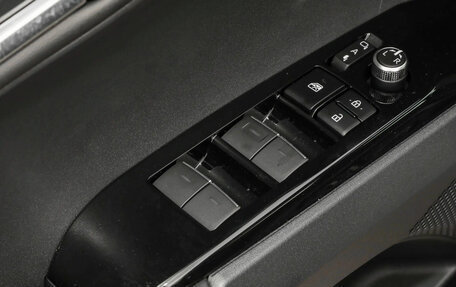 Toyota Camry, 2025 год, 4 300 000 рублей, 24 фотография