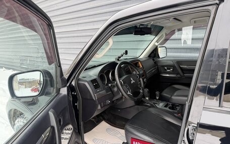 Mitsubishi Pajero IV, 2011 год, 1 595 000 рублей, 18 фотография