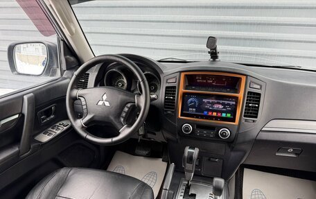 Mitsubishi Pajero IV, 2011 год, 1 595 000 рублей, 29 фотография