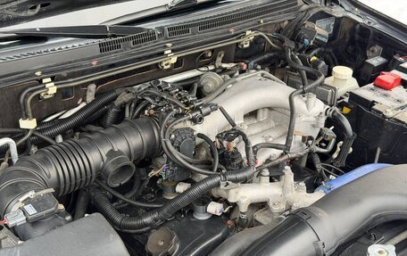 Mitsubishi Pajero IV, 2011 год, 1 595 000 рублей, 34 фотография