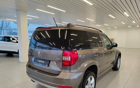 Skoda Yeti I рестайлинг, 2014 год, 899 000 рублей, 2 фотография