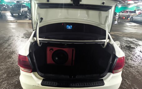 Volkswagen Polo VI (EU Market), 2018 год, 450 000 рублей, 1 фотография