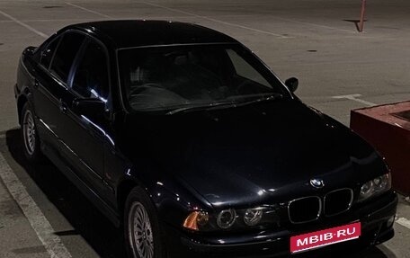 BMW 5 серия, 2001 год, 565 000 рублей, 1 фотография