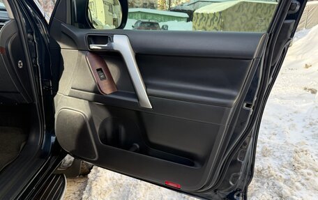 Toyota Land Cruiser Prado 150 рестайлинг 2, 2014 год, 4 500 000 рублей, 14 фотография