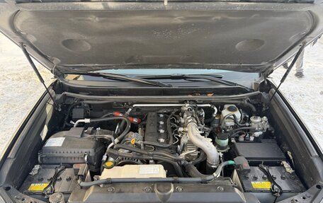 Toyota Land Cruiser Prado 150 рестайлинг 2, 2014 год, 4 500 000 рублей, 23 фотография