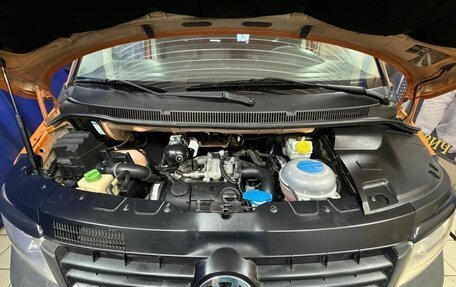 Volkswagen Caravelle T5, 2008 год, 1 900 000 рублей, 11 фотография