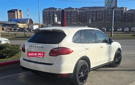 Porsche Cayenne III, 2010 год, 1 580 000 рублей, 2 фотография