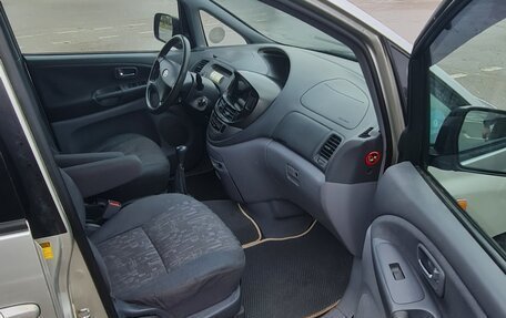 Toyota Previa II, 2002 год, 850 000 рублей, 10 фотография