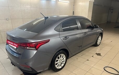 Hyundai Solaris II рестайлинг, 2017 год, 1 450 000 рублей, 4 фотография