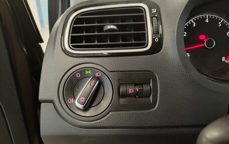 Volkswagen Polo VI (EU Market), 2017 год, 925 000 рублей, 5 фотография