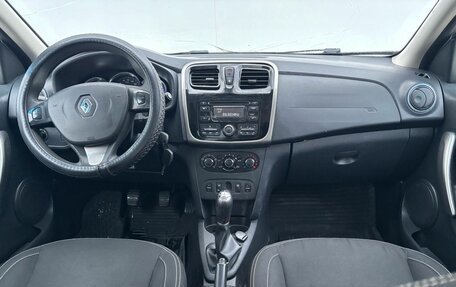 Renault Logan II, 2016 год, 620 000 рублей, 16 фотография