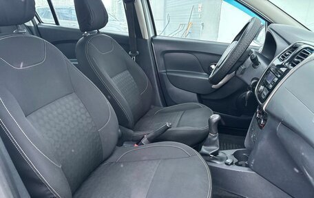 Renault Logan II, 2016 год, 620 000 рублей, 18 фотография