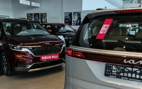 KIA Carnival, 2024 год, 6 990 000 рублей, 10 фотография