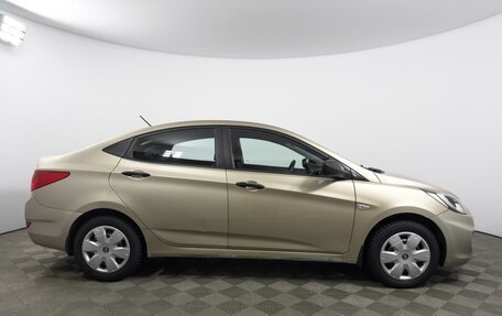 Hyundai Solaris II рестайлинг, 2012 год, 689 900 рублей, 5 фотография
