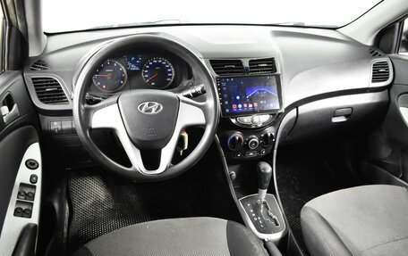 Hyundai Solaris II рестайлинг, 2012 год, 689 900 рублей, 6 фотография