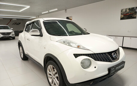 Nissan Juke II, 2013 год, 987 000 рублей, 3 фотография