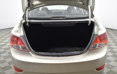 Hyundai Solaris II рестайлинг, 2012 год, 689 900 рублей, 18 фотография