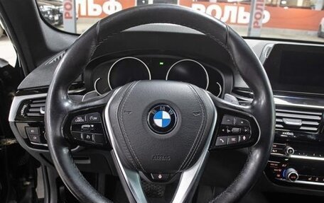 BMW 5 серия, 2019 год, 2 700 000 рублей, 5 фотография