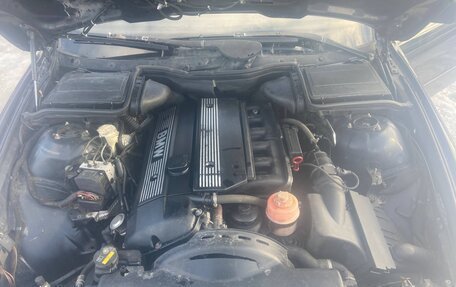 BMW 5 серия, 2001 год, 565 000 рублей, 8 фотография