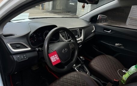 Hyundai Solaris II рестайлинг, 2019 год, 680 000 рублей, 5 фотография