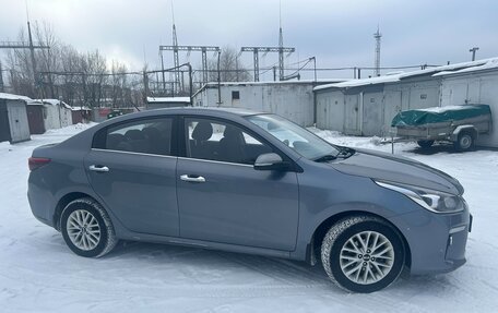 KIA Rio IV, 2018 год, 1 400 000 рублей, 6 фотография