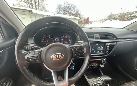 KIA Rio IV, 2018 год, 1 400 000 рублей, 14 фотография