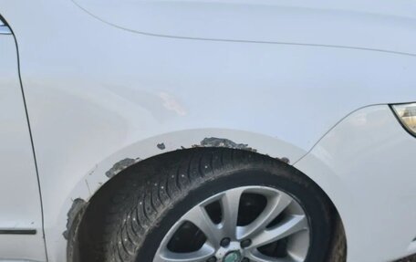 Skoda Superb III рестайлинг, 2013 год, 815 000 рублей, 9 фотография