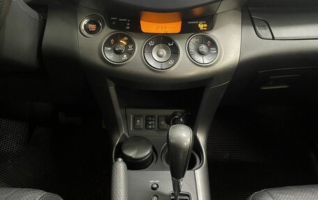 Toyota RAV4, 2010 год, 1 379 000 рублей, 14 фотография