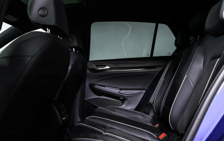 Volkswagen Golf VIII, 2020 год, 2 800 000 рублей, 12 фотография