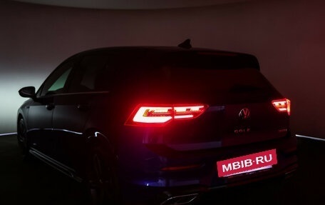 Volkswagen Golf VIII, 2020 год, 2 800 000 рублей, 36 фотография