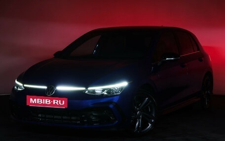 Volkswagen Golf VIII, 2020 год, 2 800 000 рублей, 35 фотография