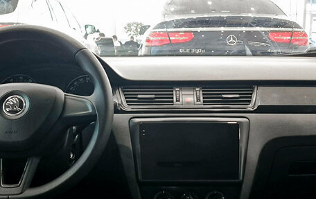 Skoda Rapid I, 2017 год, 955 000 рублей, 19 фотография