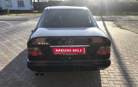 Mercedes-Benz E-Класс, 1994 год, 1 499 000 рублей, 4 фотография