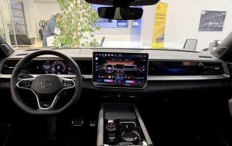 Volkswagen Teramont, 2025 год, 6 400 000 рублей, 24 фотография