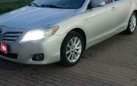 Toyota Camry, 2011 год, 970 000 рублей, 1 фотография